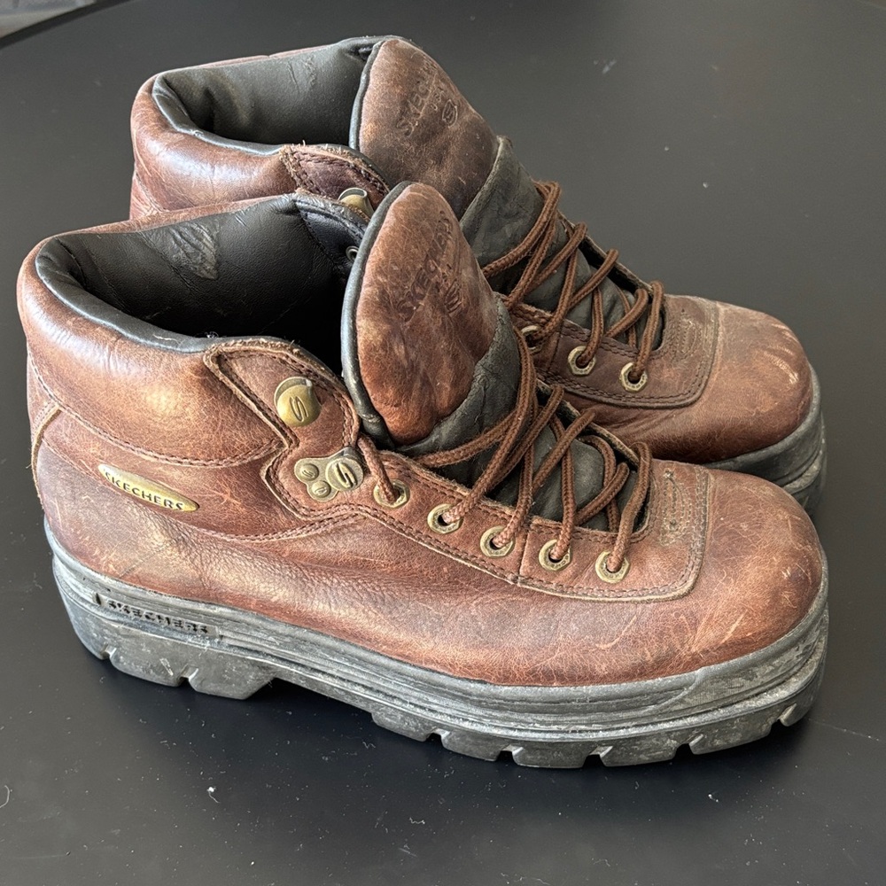 Skechers Men's Dark Brown Leather Boots